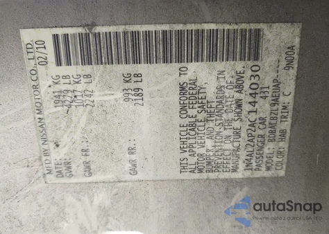 2010 Nissan Altima 2.5 S z USA, uszkodzony, nr VIN 1N4AL2AP2AC144030